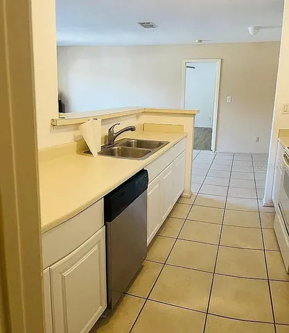 $169,000 | 1400 Gandy Boulevard North, Unit 1509, St. Petersburg, FL 33702