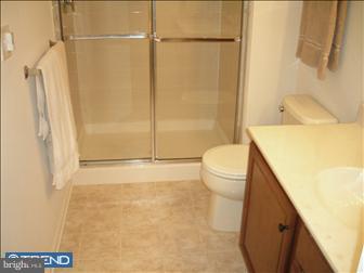 1019 Moore Road Thorofare, NJ 08086 - Photo 5 of 6