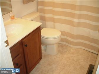1019 Moore Road Thorofare, NJ 08086 - Photo 6 of 6