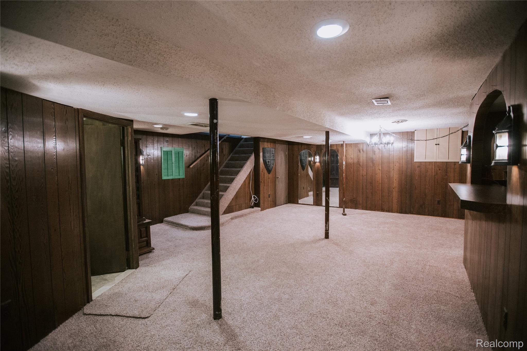 624 Meadow Lane Rochester, MI 48307 - Photo 16 of 23 16 - Finished Basement.jpg