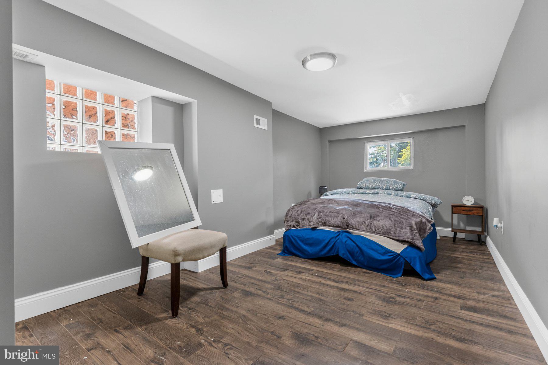 3516 Old York Road Baltimore, MD 21218 - Photo 12 of 23