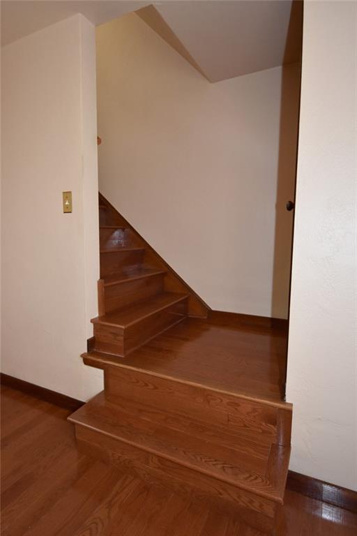 3248 Willett Road Pittsburgh, PA 15227 - Photo 9 of 22 Gallery Image 9