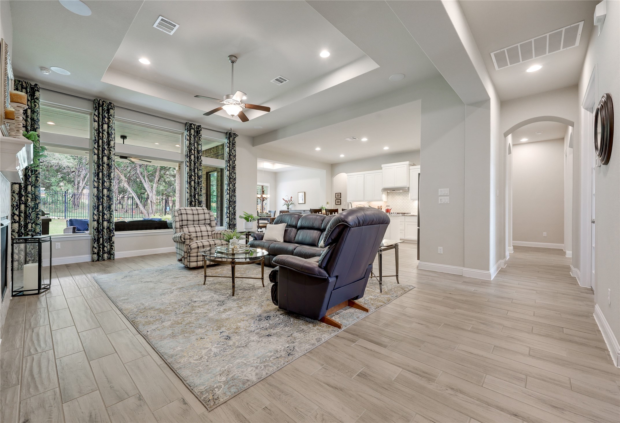 7425 Pace Ravine Drive Lago Vista, TX 78645 - Photo 9 of 40