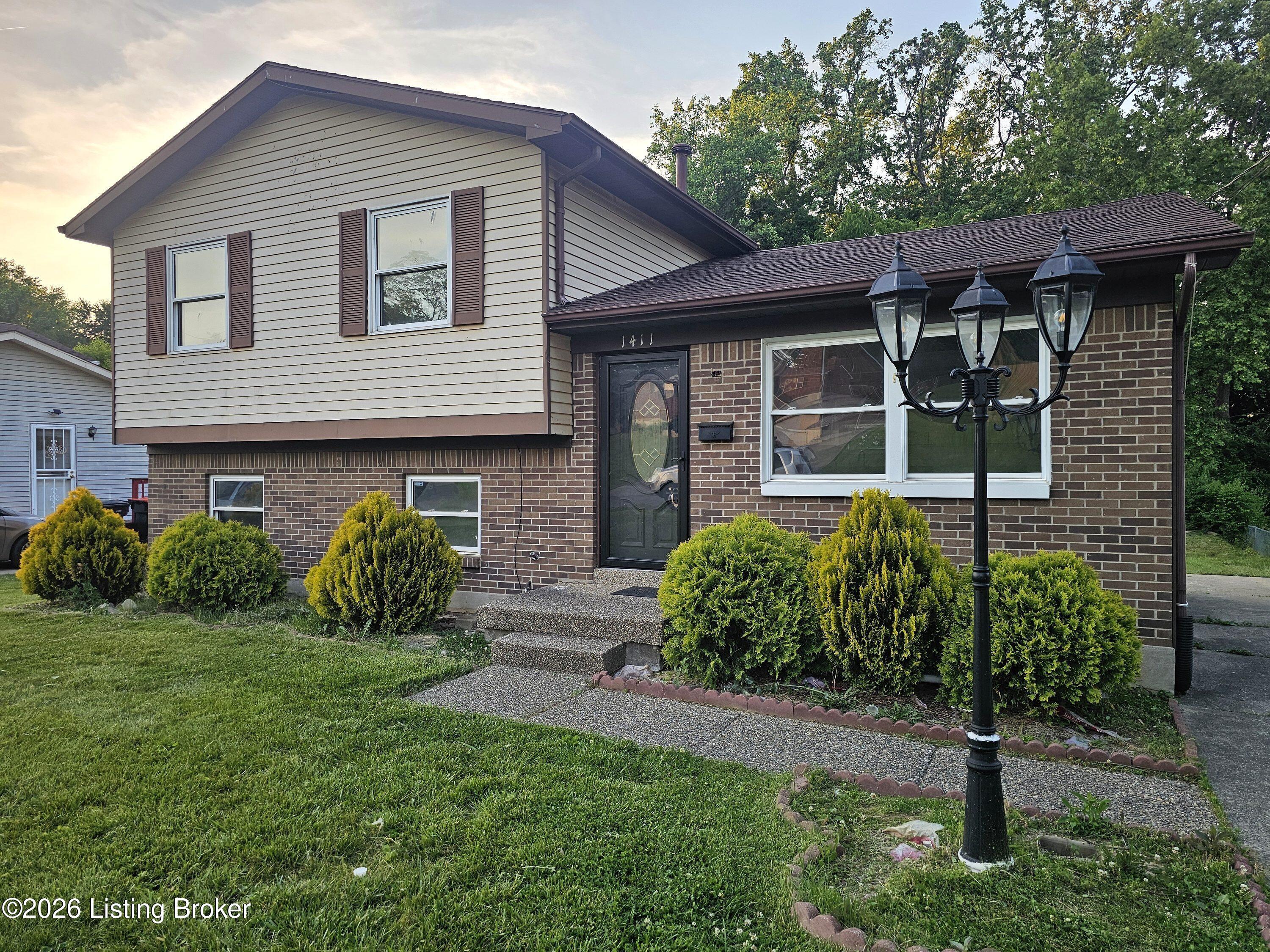 1411 Knight Road Louisville, KY 40214 - Photo 5 of 58 20260515_201254
