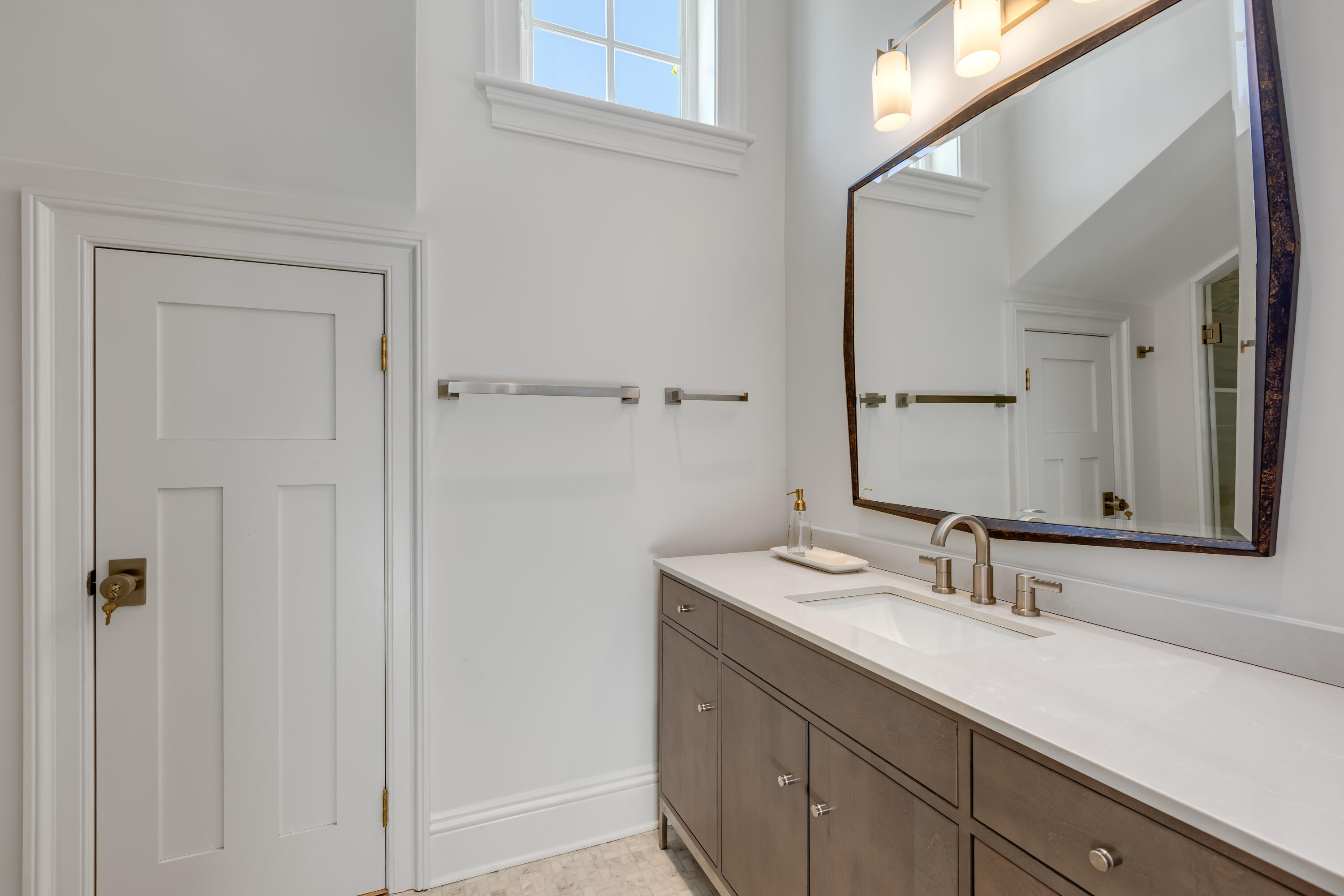 419 Simonton Street, Unit C Key West, FL 33040 - Photo 28 of 29 419 SIMONTON ST C HD-26