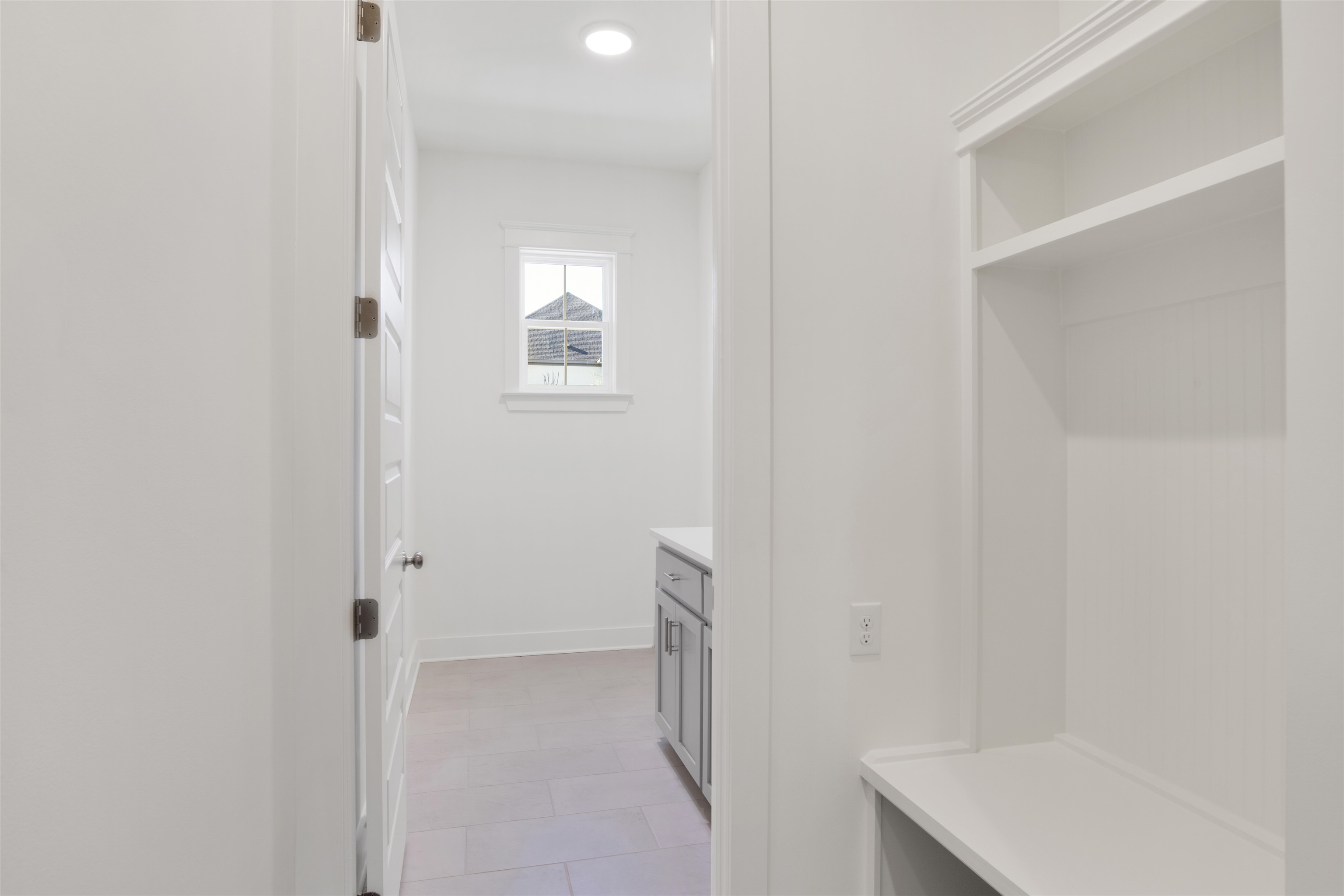 8615 Daintree Court Daphne, AL 36526 - Photo 20 of 41 Mud Room