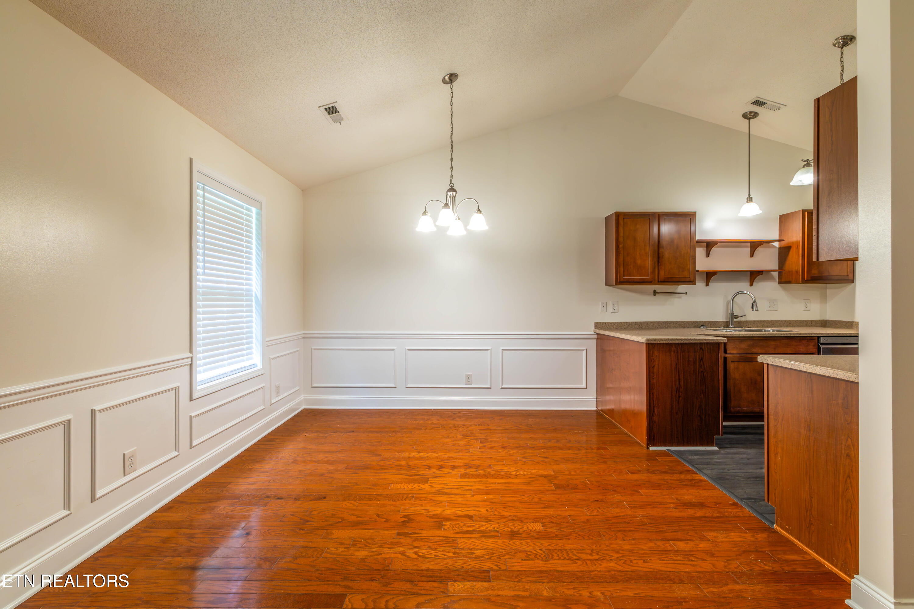 5104 Cates Bend Way Powell, TN 37849 - Photo 17 of 37 755A4336-Edit
