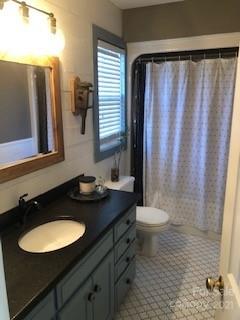 2270 Miller Road Salisbury, NC 28147 - Photo 20 of 33 a bathroom with a sink and a mirror