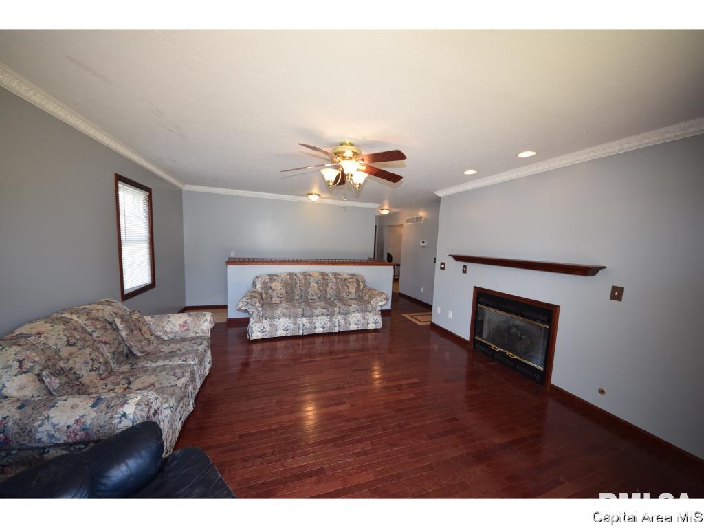 901 Knoll Pointe Place Springfield, IL 62703 - Photo 22 of 31