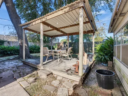 $208,000 | 231 San Fernando Drive, Houston, TX 77060