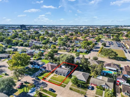 $208,000 | 231 San Fernando Drive, Houston, TX 77060