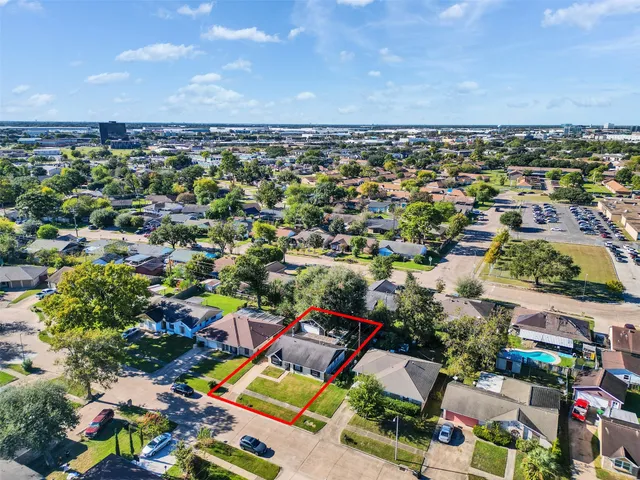 $208,000 | 231 San Fernando Drive, Houston, TX 77060