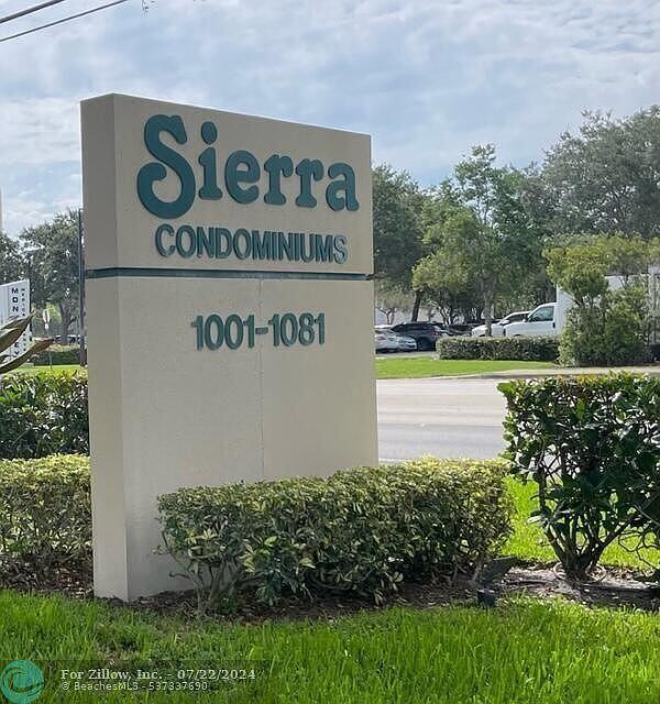1081 Southeast Monterey Road, Unit 312 Stuart, FL 34994 - Photo 8 of 11 a33a61dd15f795bf2a449991e407f156-cc_ft_1