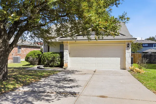 $2,095 | 2410 Charlie Harley Drive, Leander, TX 78641