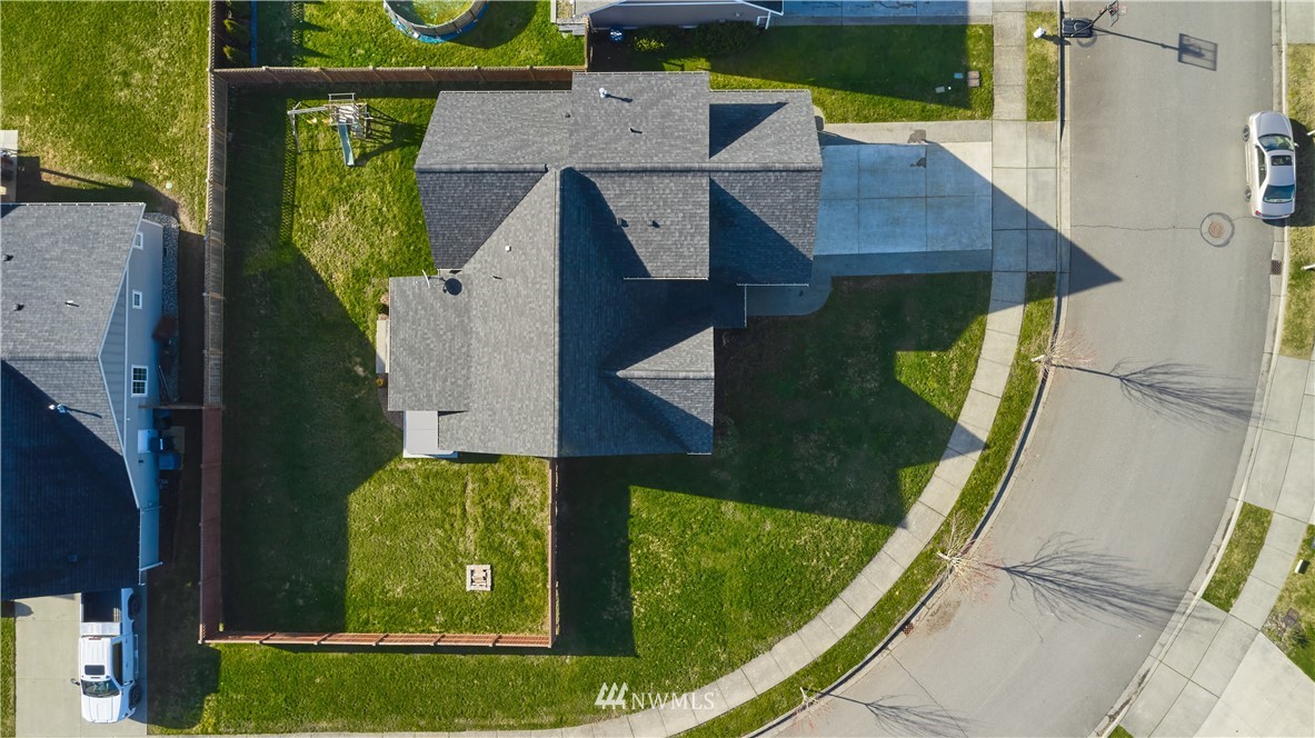 1007 Ridge Lane Everson, WA 98247 - Photo 3 of 25 an aerial view of a house