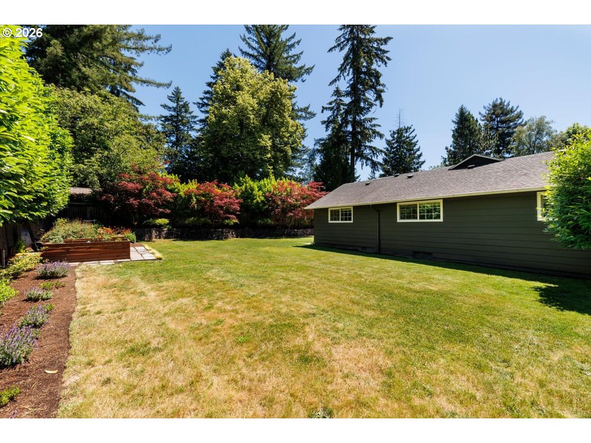 4150 Southwest 94th Avenue Portland, OR 97225 - Photo 41 of 47