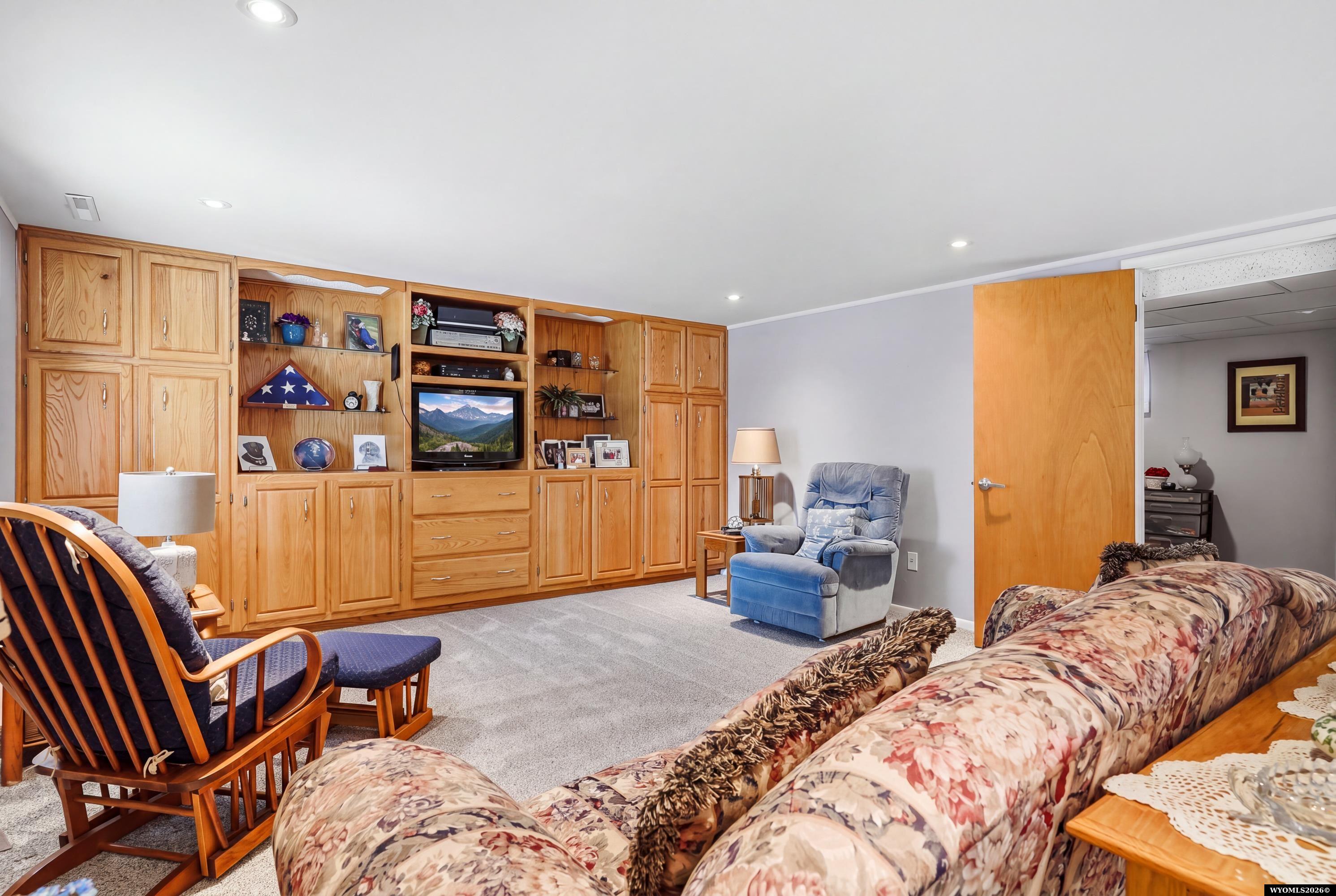 3865 Ridgecrest Drive Casper, WY 82604 - Photo 17 of 24 Gallery Image 17