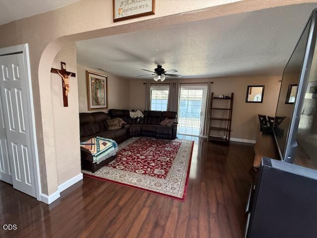 2695 Merriman Road Medford, OR 97501 - Photo 3 of 24