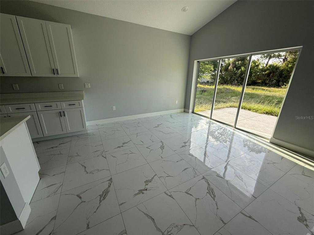 512 Sunset Road North Rotonda West, FL 33947 - Photo 5 of 16