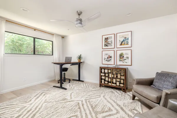 $7,995 | 2212 East Side Drive, Austin, TX 78704
