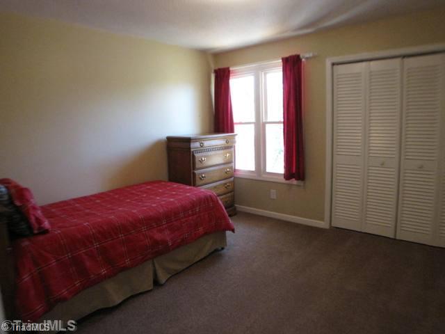 2448 Vincent Road Winston-Salem, NC 27106 - Photo 11 of 16 2nd Bedroom.