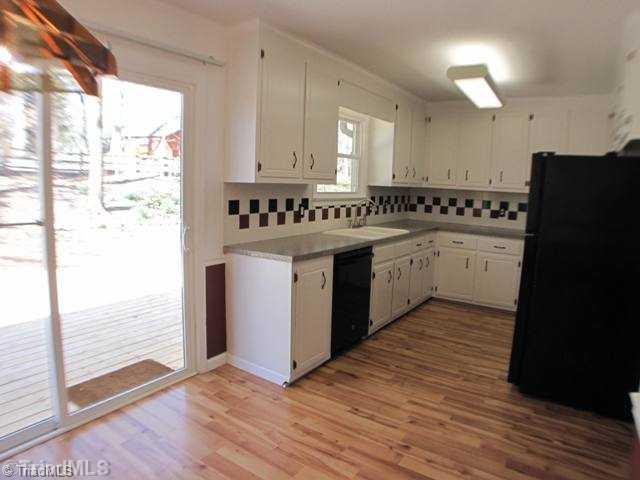 2448 Vincent Road Winston-Salem, NC 27106 - Photo 7 of 16 Kitchen.