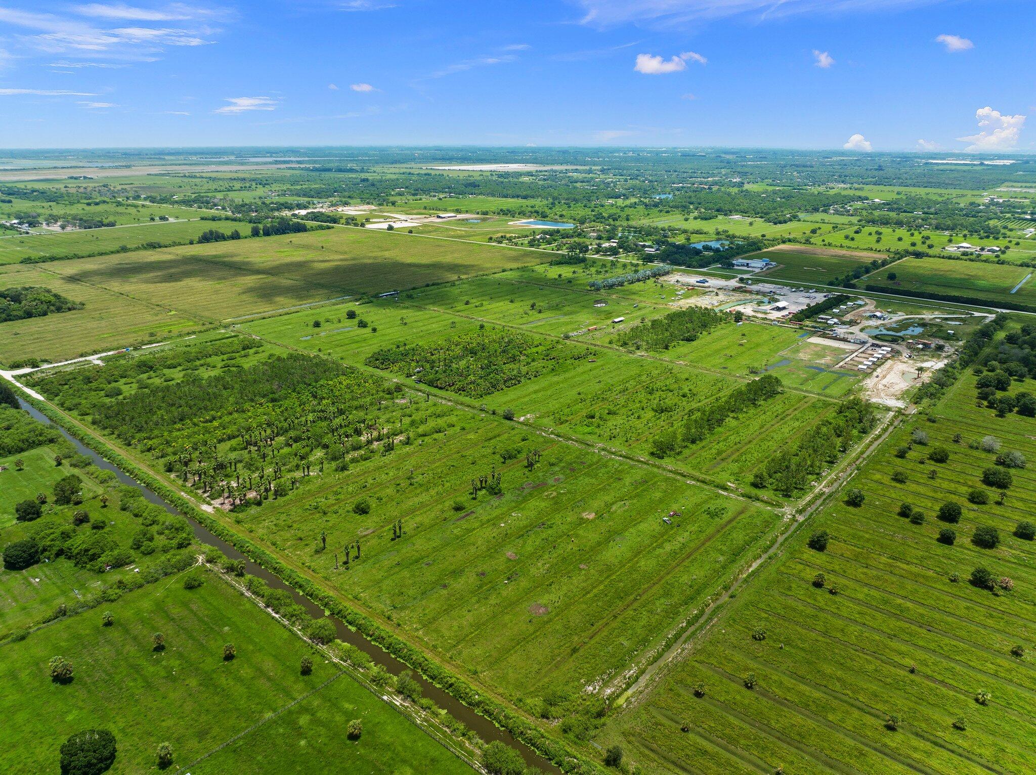 1785 Shinn Road Fort Pierce, FL 34945 - Photo 16 of 35 17-web-or-mls-DJI_0389