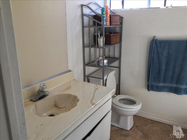 5116 Longfellow Way Oxnard, CA 93033 - Photo 8 of 8 Additional Photo