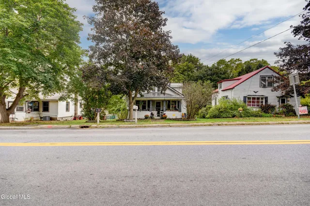 $199,999 | 45 Lafayette Street, Palatine Bridge, NY 13428