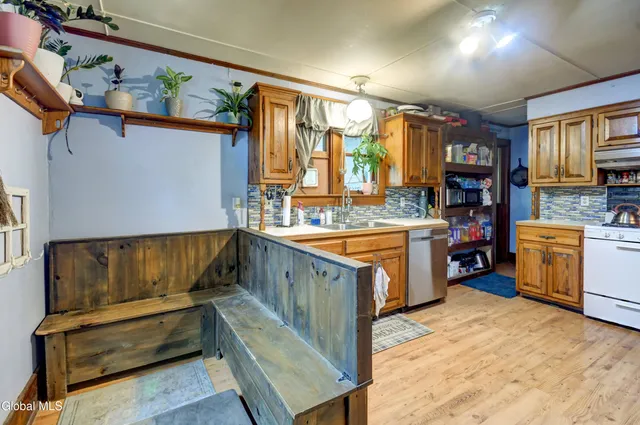 $199,999 | 45 Lafayette Street, Palatine Bridge, NY 13428