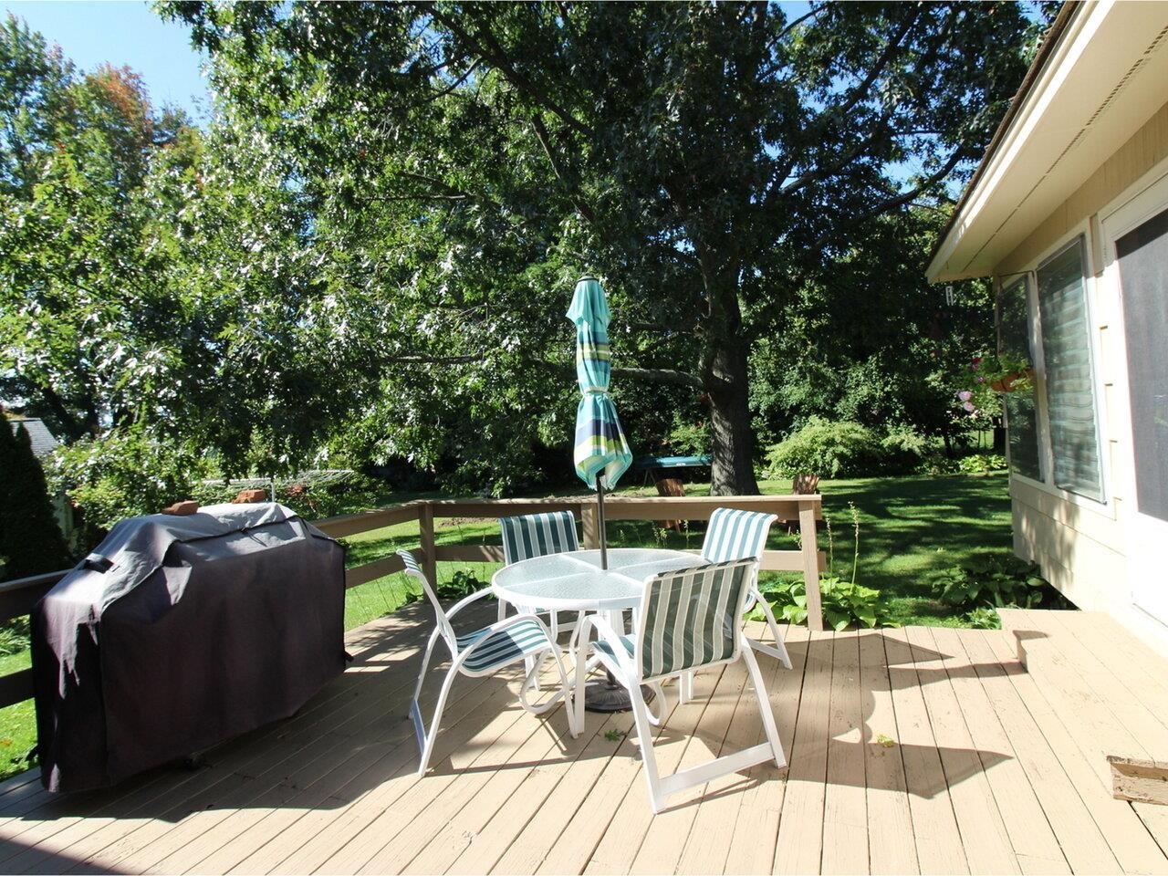 190 Shore Road Burlington, VT 05408 - Photo 24 of 28 Gallery Image 24