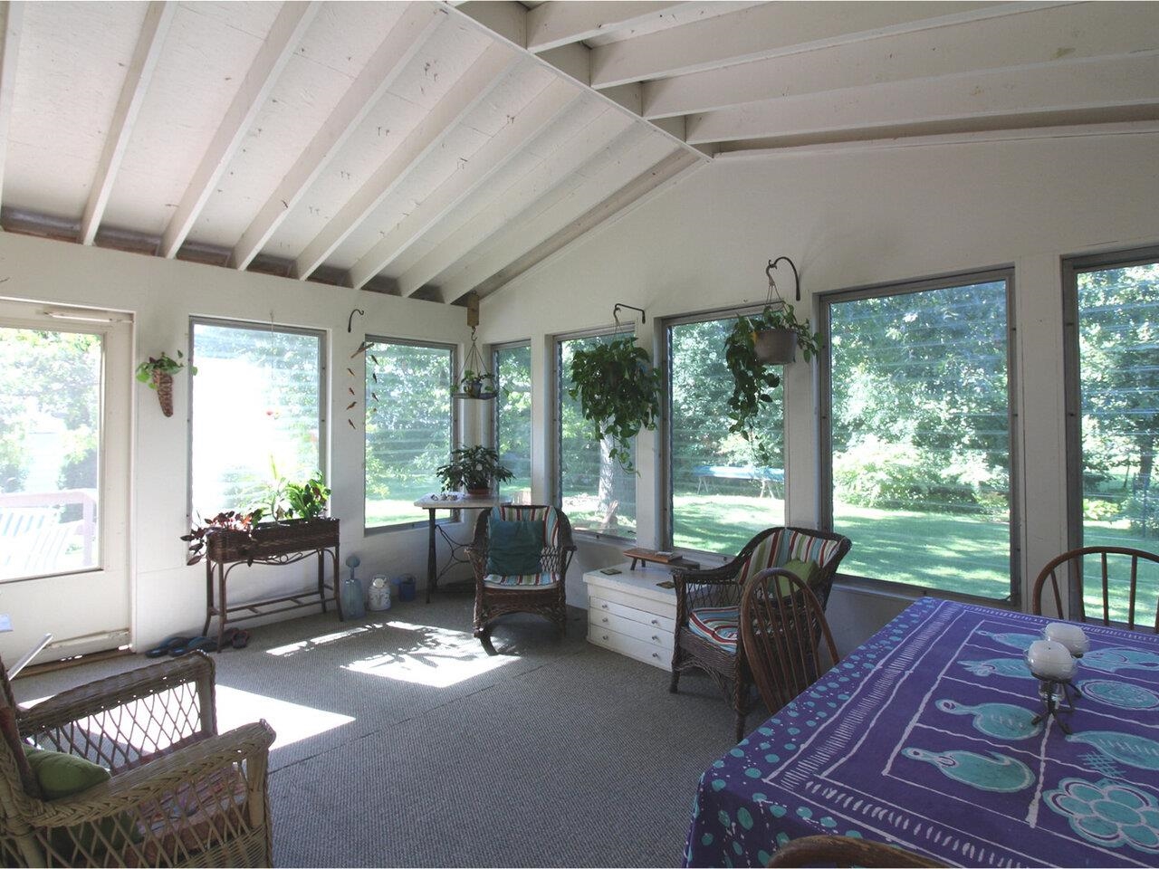 190 Shore Road Burlington, VT 05408 - Photo 9 of 28 Gallery Image 9