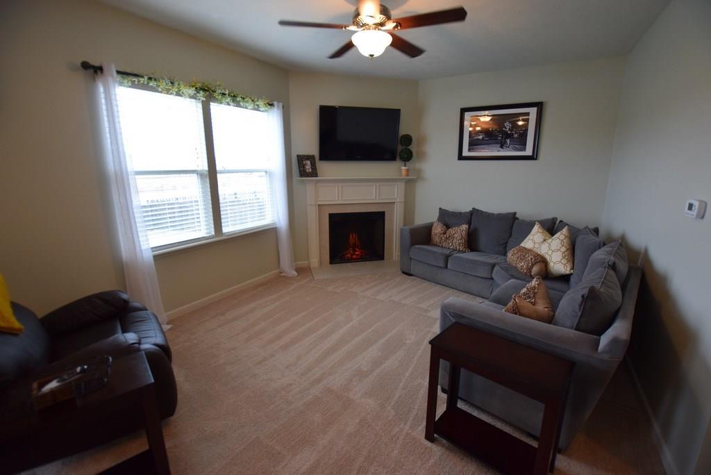 12654 Cold Stream Road Noblesville, IN 46060 - Photo 4 of 28 Gallery Image 4