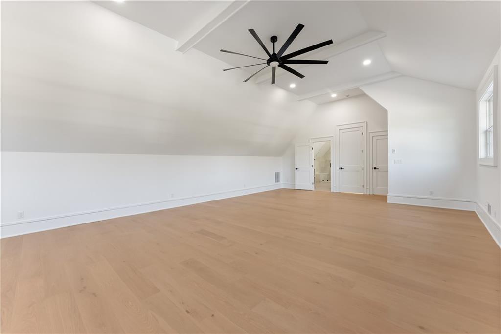 2366 Wall Road Monroe, GA 30656 - Photo 37 of 186 an empty room