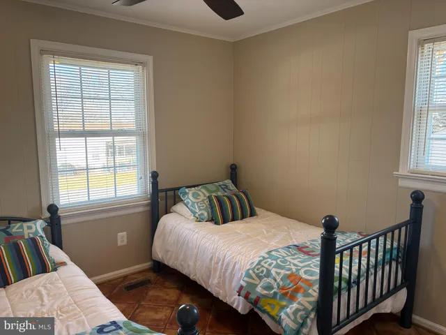 $1,950 | 6194 Riverview Drive, King George, VA 22485