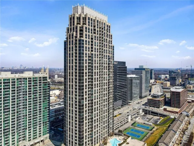 a picture of city view