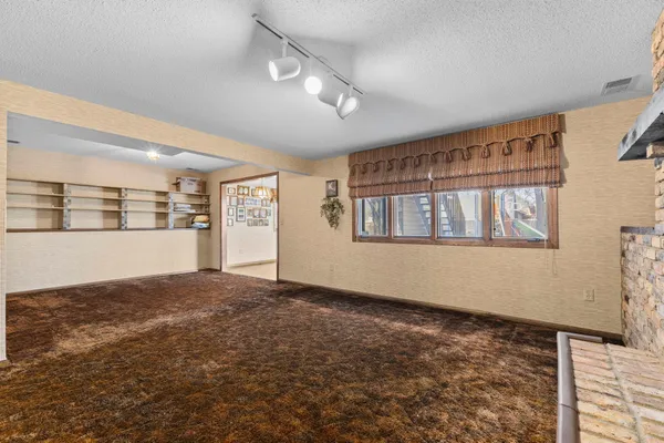 $849,500 | 7708 82nd Avenue North, Brooklyn Park, MN 55445