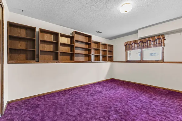 $849,500 | 7708 82nd Avenue North, Brooklyn Park, MN 55445
