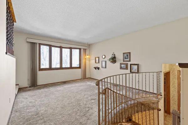 $849,500 | 7708 82nd Avenue North, Brooklyn Park, MN 55445