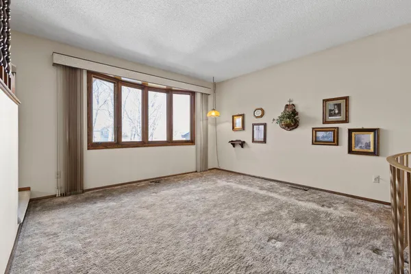 $849,500 | 7708 82nd Avenue North, Brooklyn Park, MN 55445