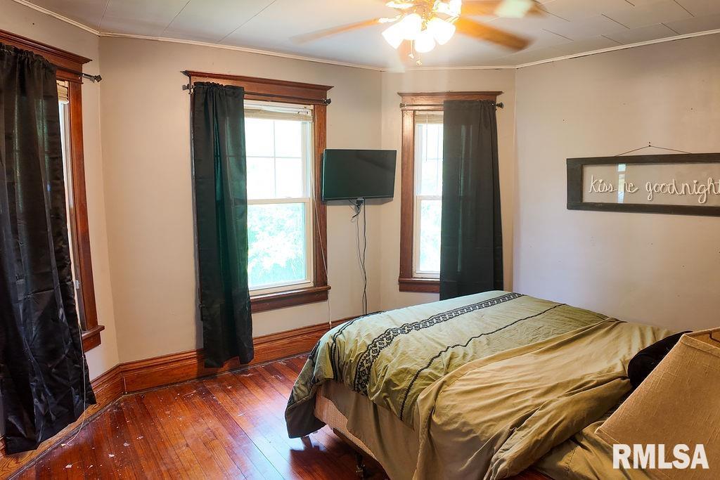 540 East Main Street Prairie City, IL 61470 - Photo 36 of 51