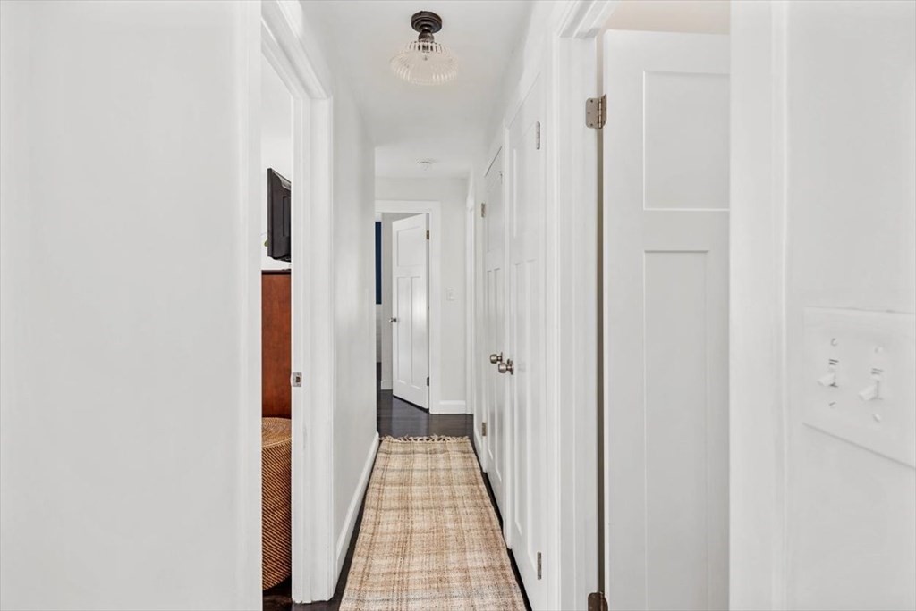 19 Pilgrim Road Hingham, MA 02043 - Photo 19 of 40