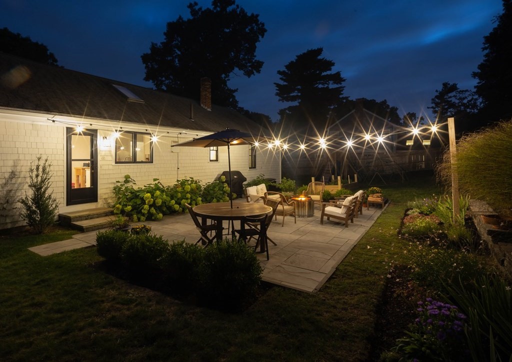 19 Pilgrim Road Hingham, MA 02043 - Photo 38 of 40