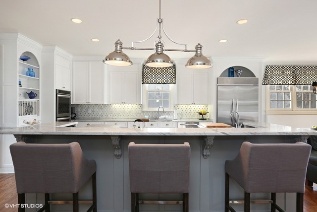 6040 South Grant Street Burr Ridge, IL 60527 - Photo 2 of 25 a kitchen with a sink and cabinets
