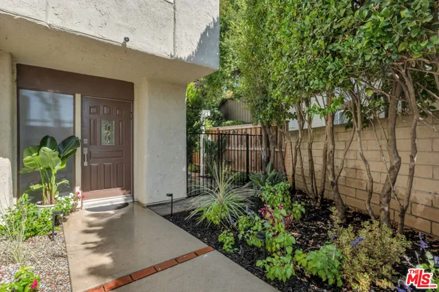 $929,900 | 603 Racquet Club Lane, Thousand Oaks, CA 91360