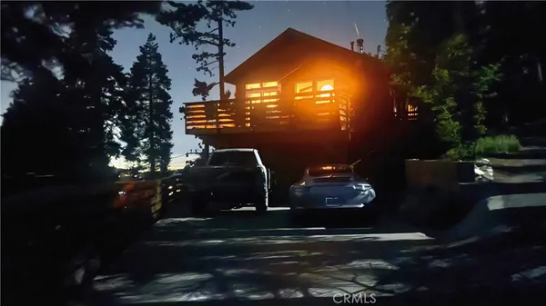 $939,000 | 813 Greenbriar Drive, Lake Arrowhead, CA 92385