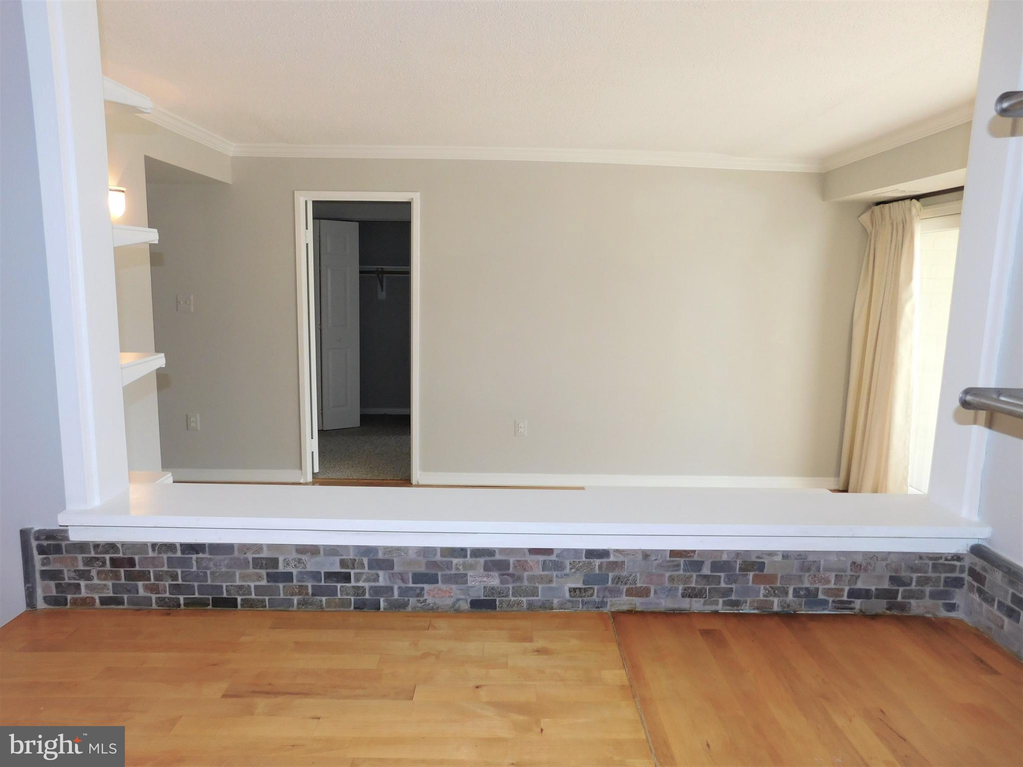 2214 Springwood Drive, Unit T4 Reston, VA 20191 - Photo 17 of 41 Pass Through to Living Room.