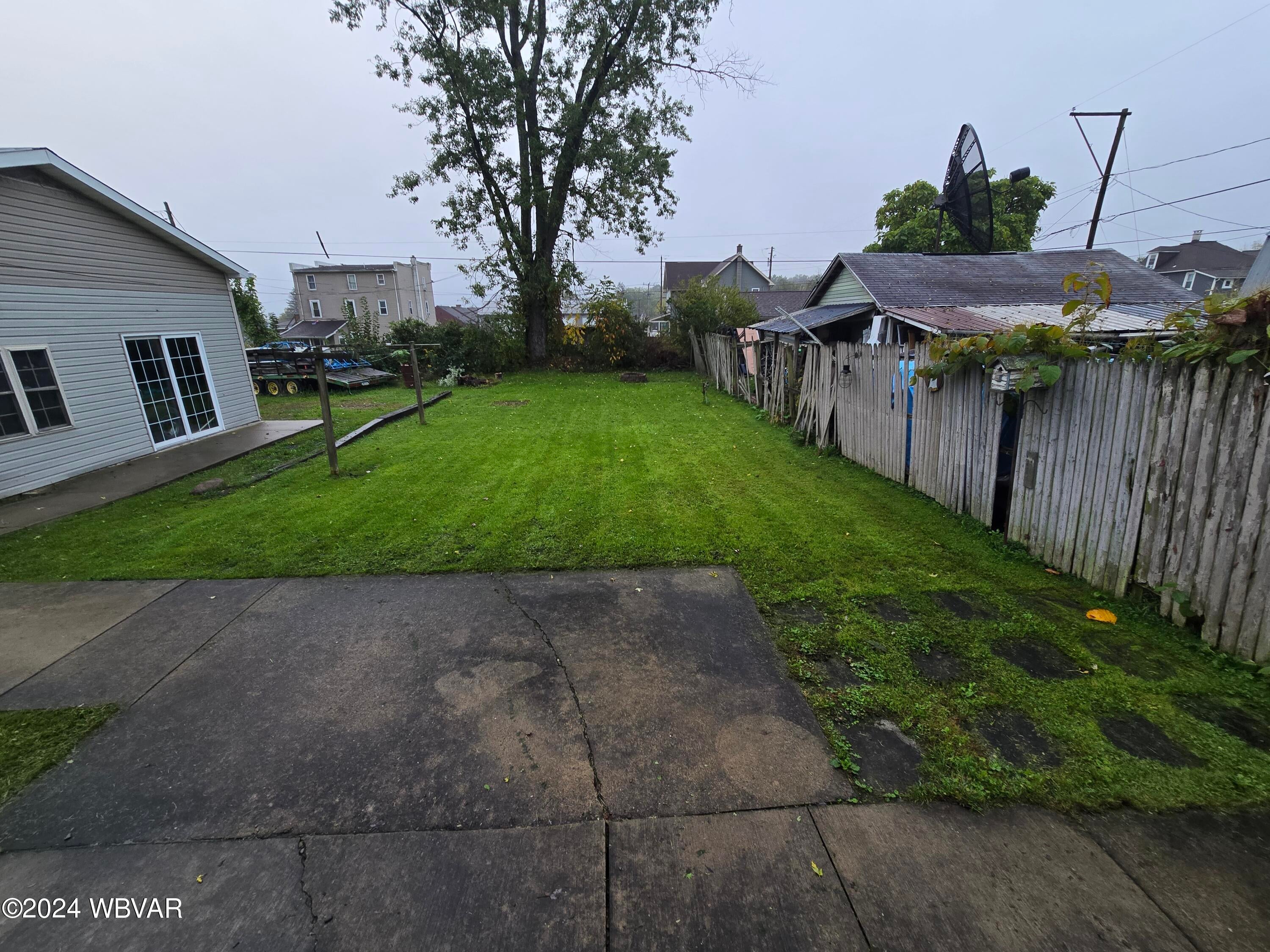 409 Fairview Street Avis, PA 17721 - Photo 4 of 31 20241003_073631