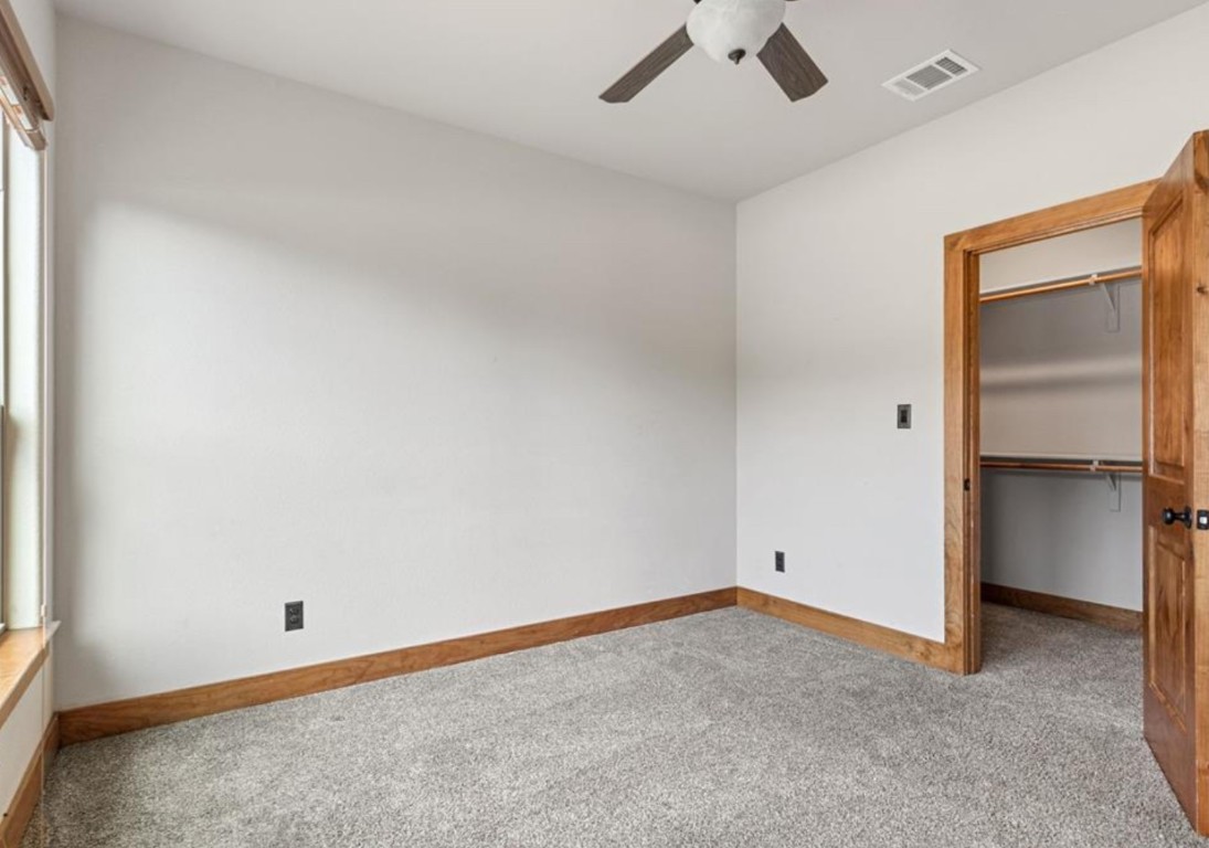 20603 Ridgeview Road Lago Vista, TX 78645 - Photo 25 of 34