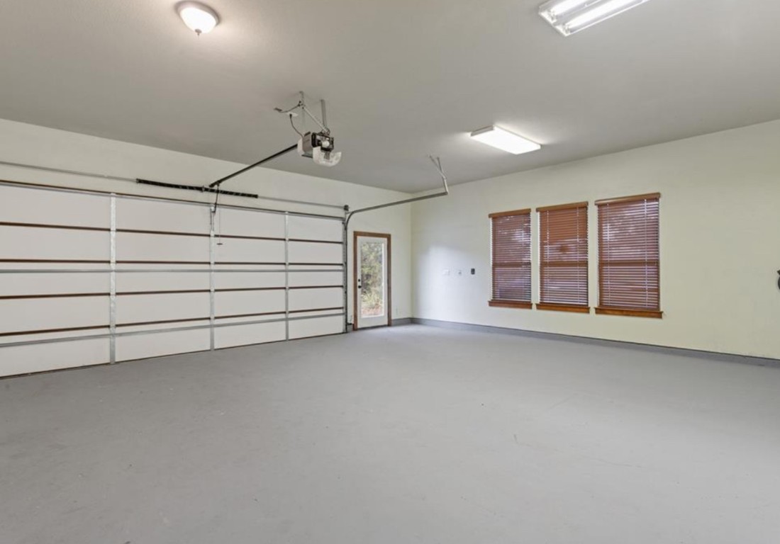 20603 Ridgeview Road Lago Vista, TX 78645 - Photo 30 of 34